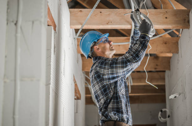 Best Affordable Emergency Electrician  in East Dubuque, IL